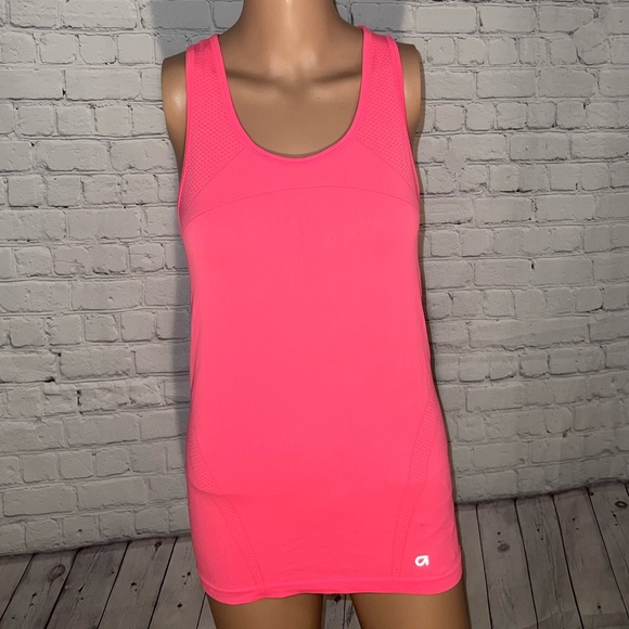 GAP Tops - Gap Fit Hot Pink Tank top size S